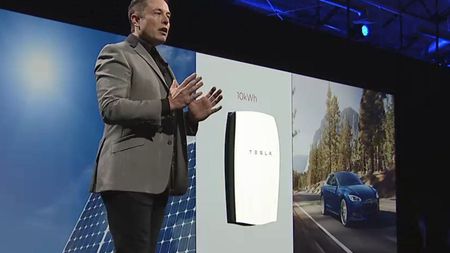 Elon Musk - powerwall