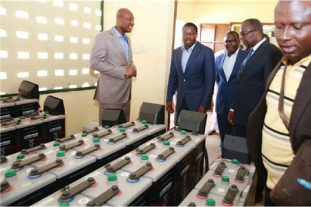 Togo_Takpapieni_Batteries