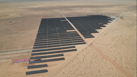 Trina_solar_Zhangye_560Paint