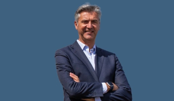 Bertrand_Dellinger_Apex