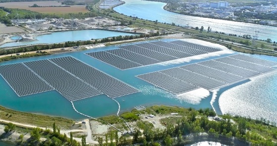 Centrale_flottante_générique_Paint560