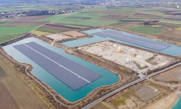 BayWa r.e._Floating-PV_Grafenwörth1