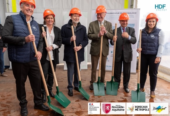 HDF_PosePremièrePierre HDF_PosePremièrePierre