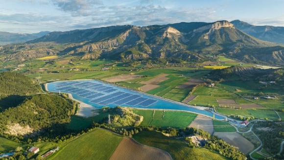EDF_flottant_Lac_Hautes-Alpes