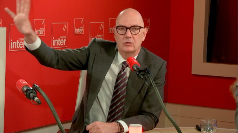 Sébastien Lecornu a demandé à son gouvernement de plancher sur des « scénarios de baisse de prix de l’électricité »