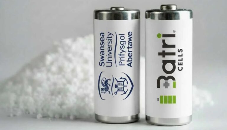 Une première britannique dans les batteries : Batri et Swansea ...